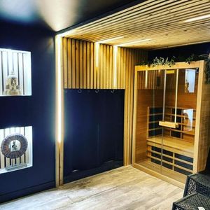 Image of La suite Grenoble spa jacuzzi et sauna privatif