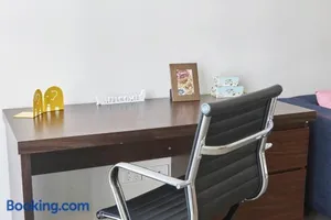 Image of 1 Bed Apartment in Docklands Delight
