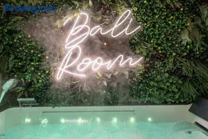 Image of BALI ROOM / Magnifique studio évasion JACCUZI