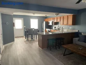 Image of Beautiful 3 BR Townhome - Recently Updated!