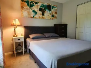 Image of Private room in quiet neighbourhood