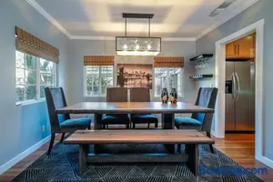 Image of Stylish 2 Bed & 2 Bath at the Heart of Hollywood with Free Parking - One Car only