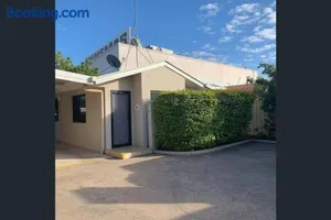 Image of Fully Furnished Modern Unit in centre of city