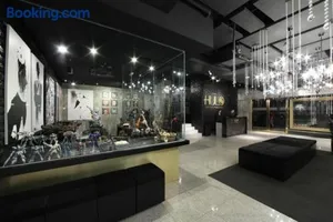 Image of The Hulo Hotel & Gallery