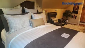 Image of The Winemaker's Suite