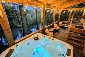 Image of River Retreat Cabin - Living Water Farm