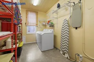 Image of Charming Victorian Home - 2 minutes to downtown