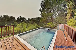 Image of Highland Oasis