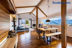 Image of der Sonnberg Alpinlodges - Apartments mit Seeblick, privater Sauna und Self Check-In