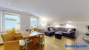 Image of Villa Strandblick in Binz, FeWos direkt am Strand mit Balkon und teilweise mit Meerblick