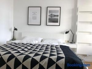 Image of zentral gelegenes Ferienzimmer Möllner Seestrasse