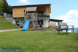 Image of Appartement mit herrlichem Berg- und Seeblick