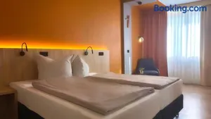 Image of Heinrich Pesch Hotel