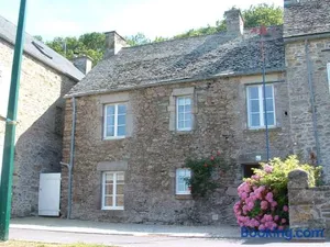 Image of reve capel
