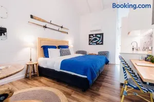 Image of Port O' Call Motel