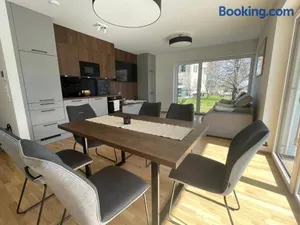 Image of Luxury - Apartment mit Balkon in Seenähe