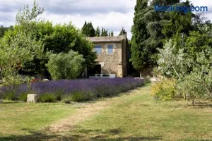 Image of provencal farm house with heated pool located to salon de provence, 12 people