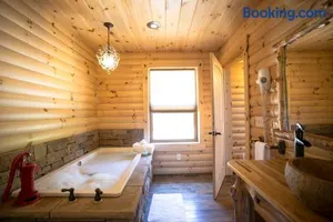 Image of Water Lily Cabin by Amish Country Lodging