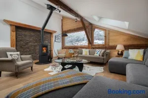 Image of Chalet Vogue