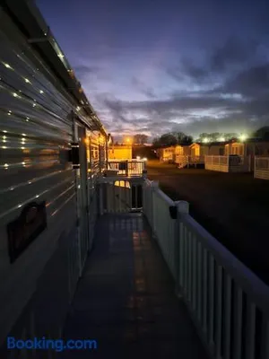 Image of Forest Getaway, sleeps 6 at Bashley, leisure PASS included