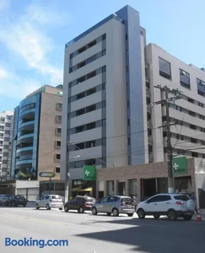 Image of NA BEIRA MAR DE PAJUCARA - EDIFICIO NEO 2 - APARTAMENTO COM 02 QUARTOS - TEM VARANDA- VISTA LATERAL DO MAR - AVENIDA DOUTOR ANTONIO GOUVEIA 1081- CONSUMO ELETRICO É PAGO No CKECK-OUT 1KWH É 1,35 REIAS