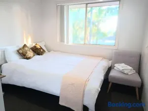 Image of Floral Youth Guest House 3mins walk to shopping centre city bus station