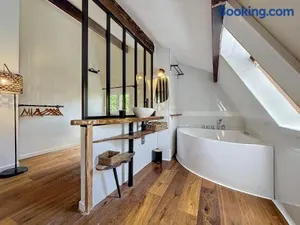 Image of Maison avec jacuzzi et terrasse