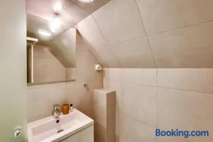 Image of Unit 011 Saint Germain des Près (Seine)