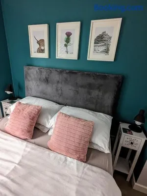 Image of Cosy guest room in a family home with FREE parking