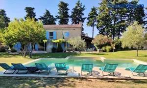 Image of very beautiful provencal mas with pool, in the country, between cavaillon and l'isle sur la sorgue - sleeps 10