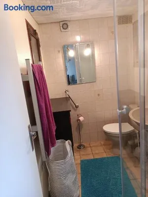 Image of Entre Puy-de-Dôme et Corrèze Appartement pour 4 personnes avec terrasse et jardin