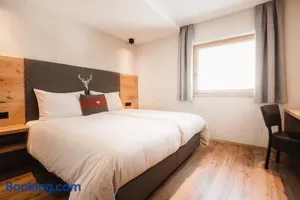 Image of Avero Lodge