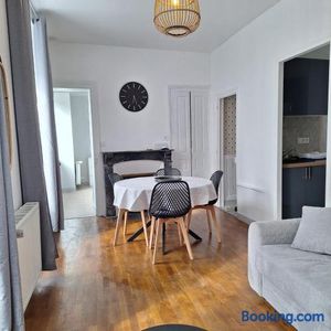 Image of Appartement RDC centre ville - Local vélos disponible