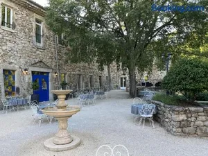 Image of Logis Hôtel Restaurant Le Domaine de l'Eau Vive
