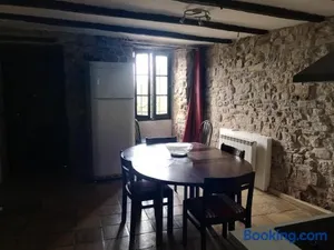 Image of Maison atypique à Cordes-Sur-Ciel 2 chambres