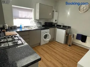Image of Dorchester central flat