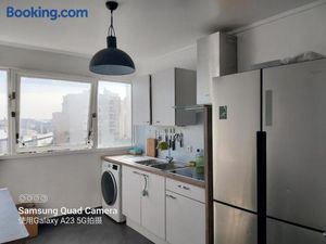 Image of La chambre de l'appartement