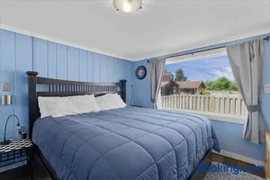 Image of Arch View #7