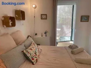 Image of Charming Studio to Venelles 10 minutes from Aix