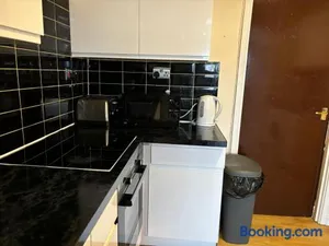 Image of London Deluxe 6 Bedroom House