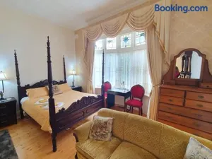 Image of Grandview House Private 2Bed 2Bath Melb Airport