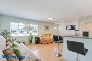 Image of Goodland Blue House