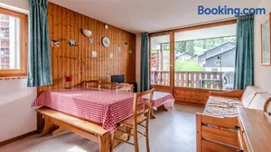 Image of Les Sitelles - 11 - Piscine Appart 6 pers
