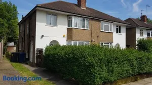 Image of Elegant and spacious 2 bedroom