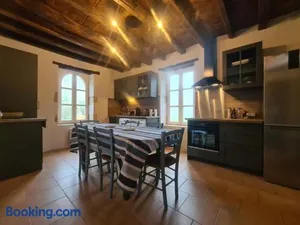 Image of Maison de vacances en Brenne avec piscine partagée, grand jardin et tout confort inclus - FR-1-591-329