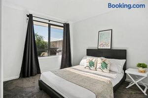 Image of Hobart 4 bedroom Cosy Stayz