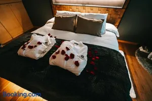 Image of La maison d Aurore loft et spa privatif