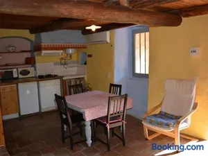 Image of Gîte 2 pièces avec climatisation et animaux admis à Grospierres - FR-1-382-64