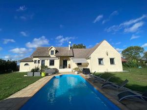 Image of Maison avec piscine, sauna, spa