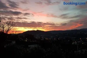 Image of 120qm noble, Uni ENC beside, 5min to MainStation or Autobahn, 50m to BusStop